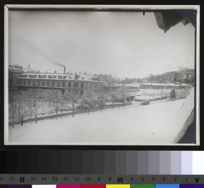 Hôpital cantonal: façade sud. Construction des annexes sud.