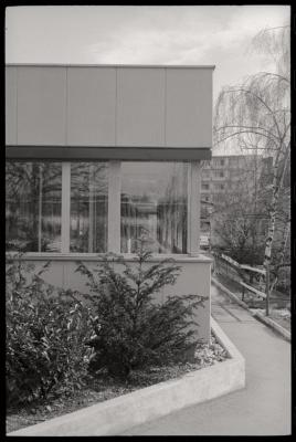 Pavillon des prématurés: vue extérieure de la façade ouest.