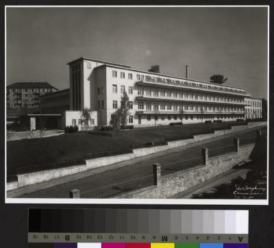 Hôpital Nestlé: façade sud.