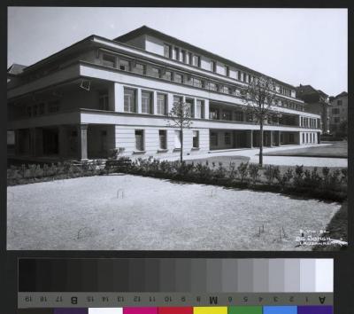 Hôpital Sandoz: façades sud et ouest.