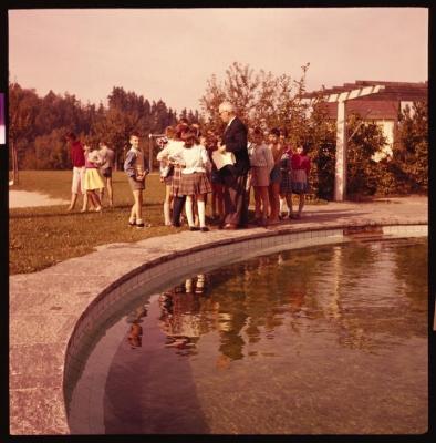 Santé publique: lutte contre la tuberculose, activités non identifiées.