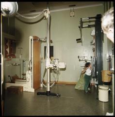 Appareil de radiologie: identification incertaine.