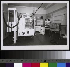 Appareil de radiologie: installation d'angiographie.