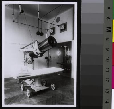 Appareil de radiologie: bombe Cobalt.