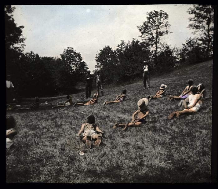 Santé publique: lutte contre la tuberculose (LVT), cure préventive de soleil et de gymnastique de Begnins.