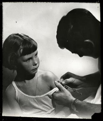 Document pédagogique dédié à l'information du public pour promouvoir la campagne de vaccination contre la tuberculose.