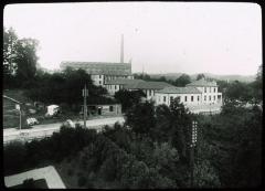 Vue générale sur les pavillons d'isolement de l'hôpital cantonal.