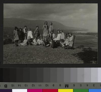 Pensionnaires en cure d'air au château de Chamblon.