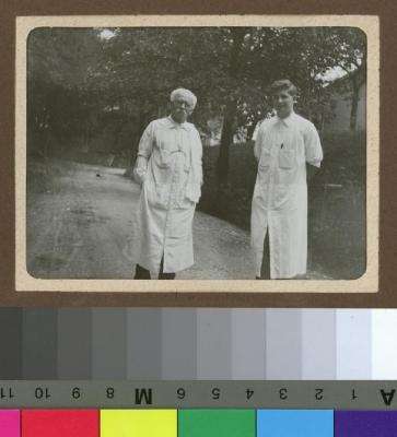 Portrait du Dr. César Roux avec un collègue.