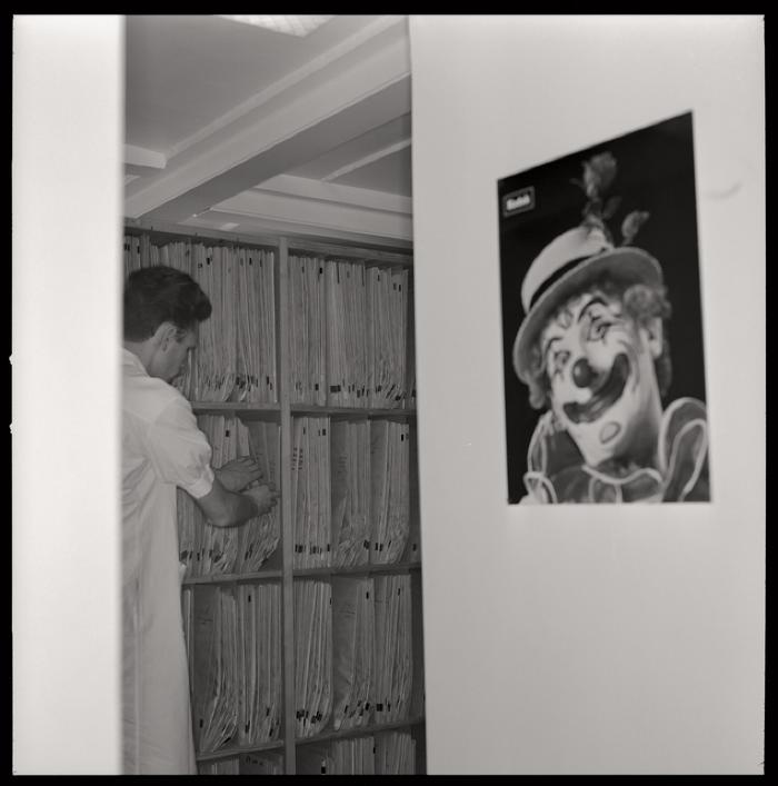 Hôpital cantonal: service de radiologie, archives.