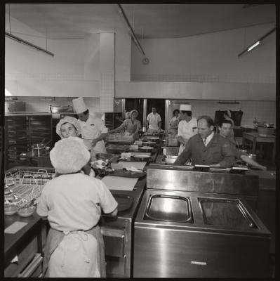 Hôpital Nestlé: cuisines.