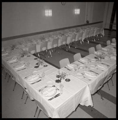 Hôpital cantonal: le réfectoire.