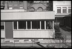 Pavillon des prématurés: vue extérieure de la façade sud.