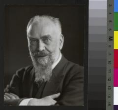 Portrait en buste du Prof. Jules-Maurice-Ewald Muret.